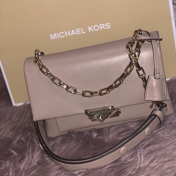 SOLD Michael Kors CeCe Med Shoulder Bag - Picture 1 of 6